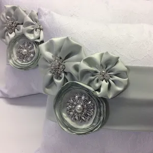 wedding kneeling pillows, Set of 2 lace wedding kneeling pillow, pillow, wedding pillow